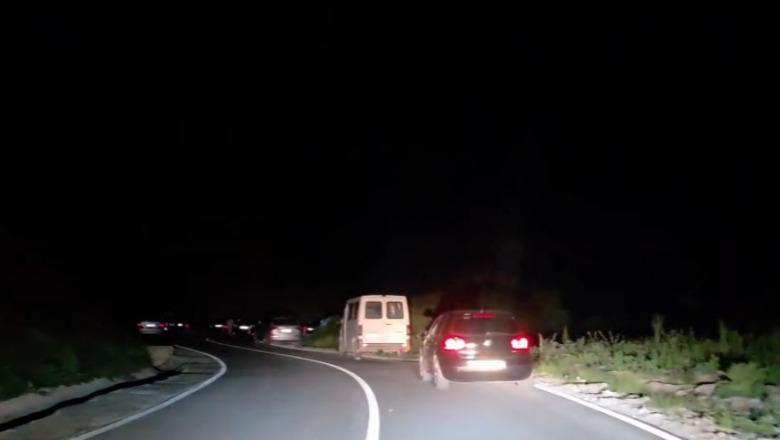 Aksident me 2 të plagosur në aksin Ura e Çerenecit-Librazhd