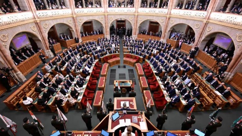 Pas largimit të Orban Hungaria bën kthesën politike, parlamenti voton kundër tërheqjes nga gjykata penale ndërkombëtare