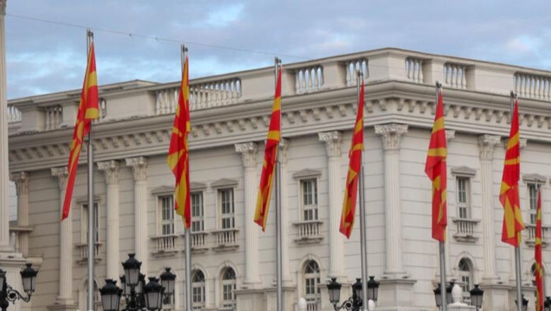 'Ligji i Gjuhëve' në Maqedoninë e Veriut mbetet pezull në Kushtetuese, mungesa e gjyqtares bllokon vendimin