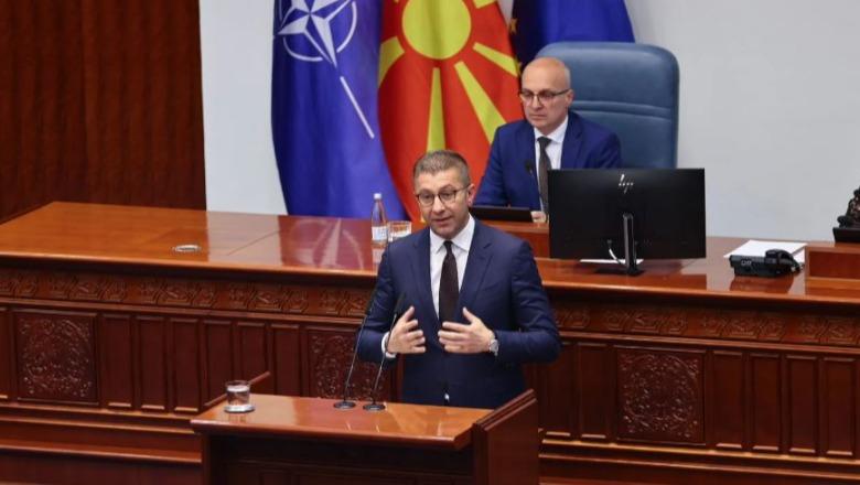 Ligji i ri për përfaqësimin ndez debat në Maqedoninë e Veriut, Mickoski: Jo më kuota etnike! BDI: Shqiptarët mbeten pa garanci
