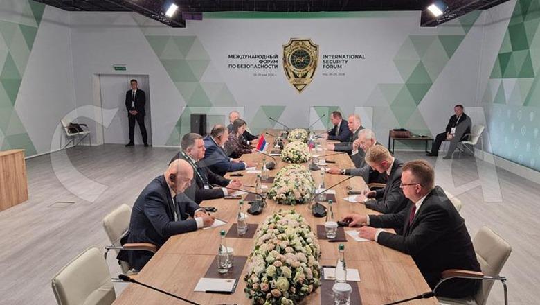 'Rusia mendon njësoj', Milorad Dodik sulmon nga Moska marrëveshjen ushtarake Shqipëri-Kosovë-Kroaci: Një aleancë kundër Serbisë