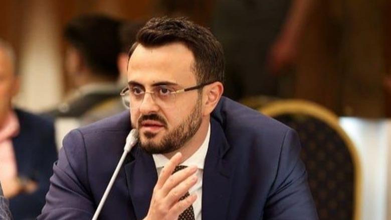 Deputeti demokrat akuza qeverisë për boshatisjen e universiteteve, Xhaferri:  35 mijë studentë më pak në auditore