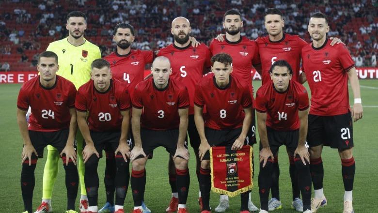 Trajner i ri, halle të vjetra! Shqipëria humbet 0-1 nga Izraeli në Tiranë, provokime dhe përplasje në fushën e 'Air Albanias'