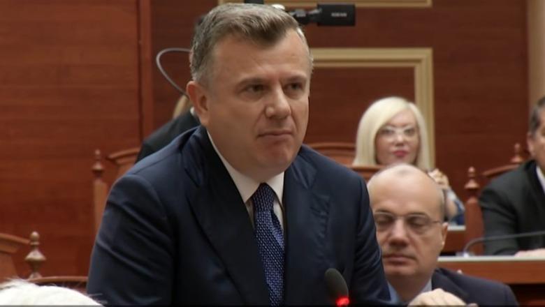‘Hiqni dorë nga kundërmitingu në Vlorë’, Balla i refuzon ‘dëshirën’ Berishës: S’jeni i ftuar në ditëlindjen e PS! 