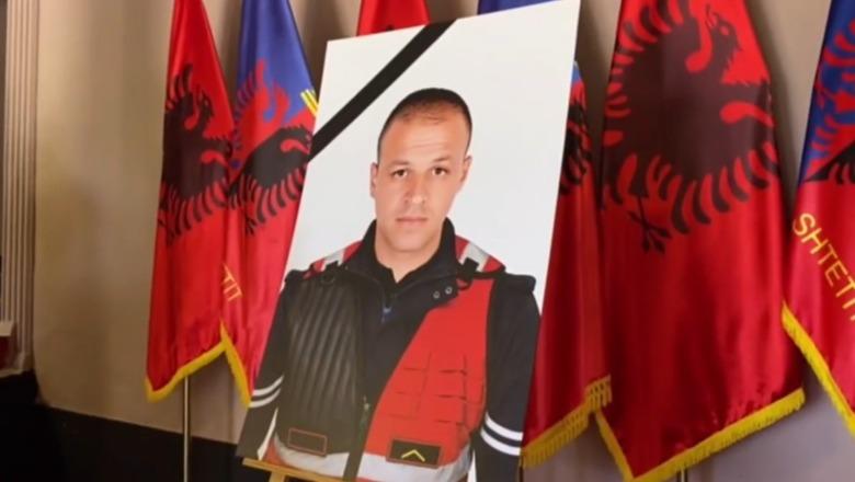 Humbi jetën gjatë operacionit në Maliq, mbahen homazhet për efektivin Enea Mekolli! Polici do të prehet në vendlindje