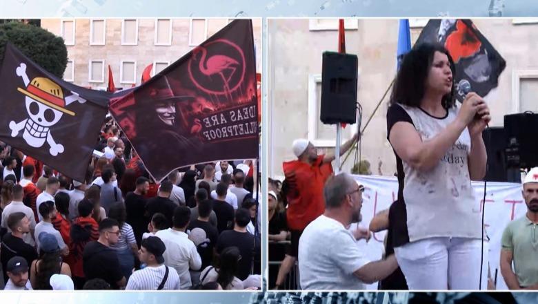 Protestuesja thirrje intelektualëve: Mos i lini vetëm të rinjtë si në 2018-ën, i kemi quajtur brezi i TikTok, por i dhanë shpresë Shqipërisë