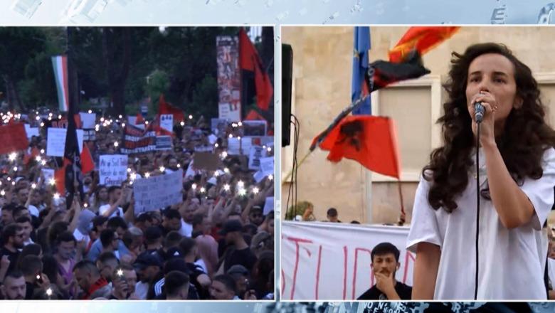 Protestuesja me lot në sy: Sot jam këtu për çdo fëmijë të pambrojtur nga shteti, duam drejtësi