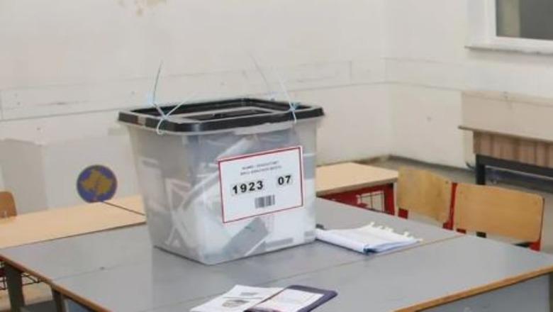 Zgjedhjet në Kosovë, qendrat e votimit hapen pa incidente, pjesëmarrje e ulët në shumicën e komunave