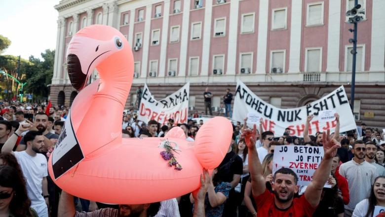 Ardi Stefa: Protestat për Zvërnecin: Arritën të pamundurën, do të arrijnë të mundshmen?