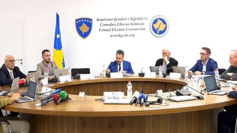 Zgjedhjet në Kosovë/ Mbi 445 mijë qytetarë kanë votuar deri në orën 15:00, pjesëmarrja në votime arrin në 22.74%