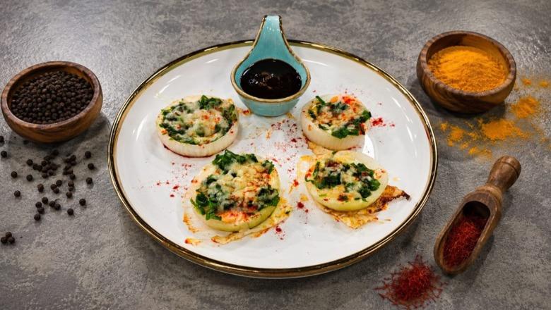 Omletë në unaza qepeje nga zonja Albana