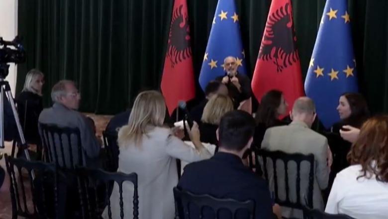 Rama flet për 'Zvërnecin' me gazetarët europianë: Ka shprehje interesi, jo një projekt, nëse ka leje ndërtimi ma tregoni! Shqipëria nuk është republikë bananesh
