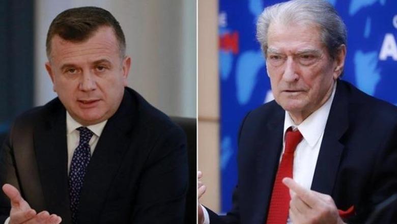 ‘Kush e ha bufin për flamingo?’- Balla ‘thumbon’ Berishën: Është caktuar ‘ambasador’ nga protesta për të kërkuar mbështetje në Bosnjë