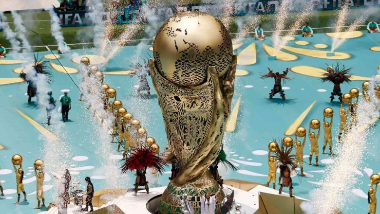 Shifrat e frikshme të ceremonisë së Botërorit në Meksikë, dyfish mbi finalen e futbollit amerikan