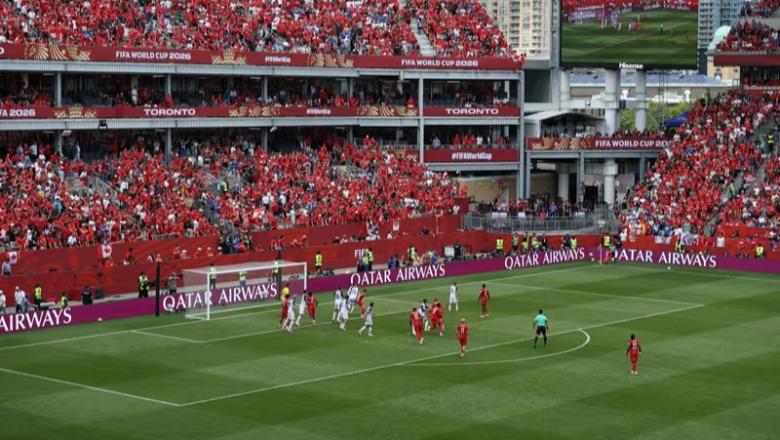 Botërori 2026/ Bosnje-Hercegovina bën befasinë në Toronto, Jokic ndëshkon Kanadanë vendase