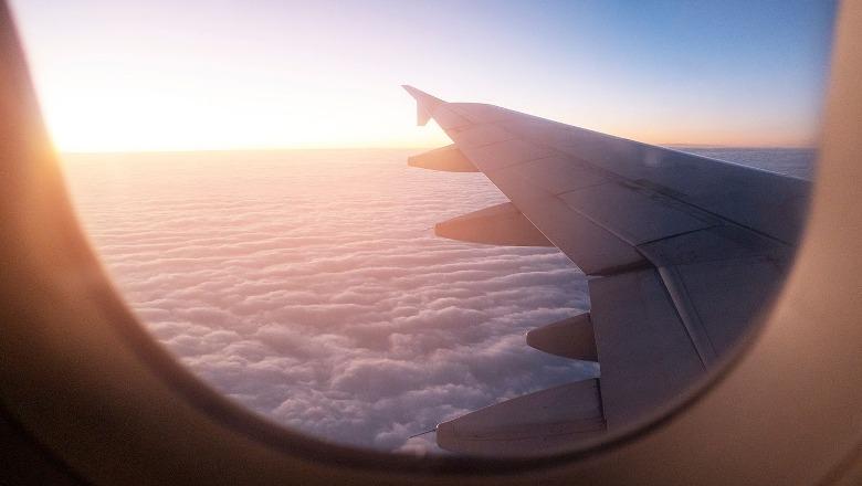 Këto janë 10 truke që e bëjnë fluturimin me avion më të rehatshëm dhe pa stres