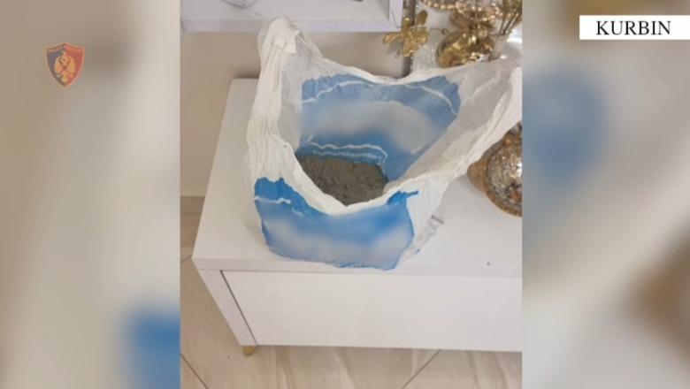 Kapet 48-vjeçari në Kurbin, policia i gjen heroinë dhe 144 bimë kanabisi në oborrin e shtëpisë (EMRI)