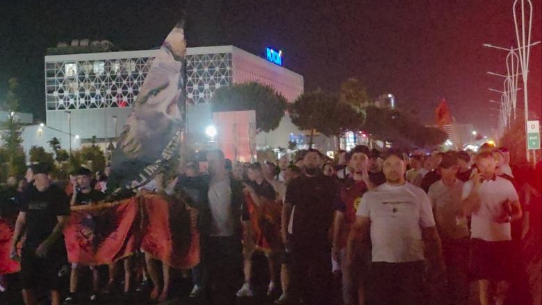 Protestuesit zgjerojnë hartën e marshimit, bllokojnë autostradën Tiranë-Durrës