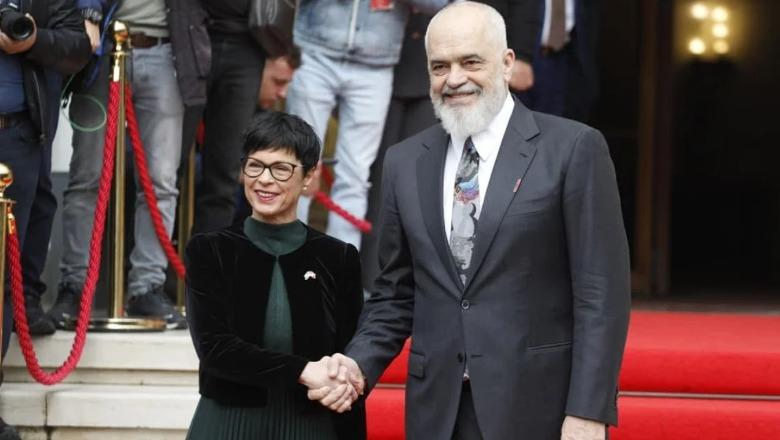 Rama shpërndan fjalimin e Marta Kos: Komisioni Europian është njohur në detaje me projeket në Sazan e Zvërnec