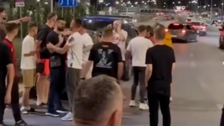 ‘Protestuesit rrahin shoferin që nuk i ra borisë’, Rama publikon VIDEON: Fryma fashiste po materializohet nga marshuesit