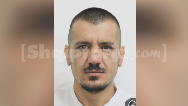 I shpallur në kërkim për plagosje të dyfishtë, prangoset 41-vjeçari! I sekuestrohen armë zjarri, fishekë e kokainë (EMRI)