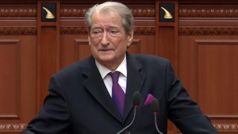SHBA i hoqi ndalimin e udhëtimit, Berisha: Është lobuar, pagesa nga një fondacion që ndihmon PD 