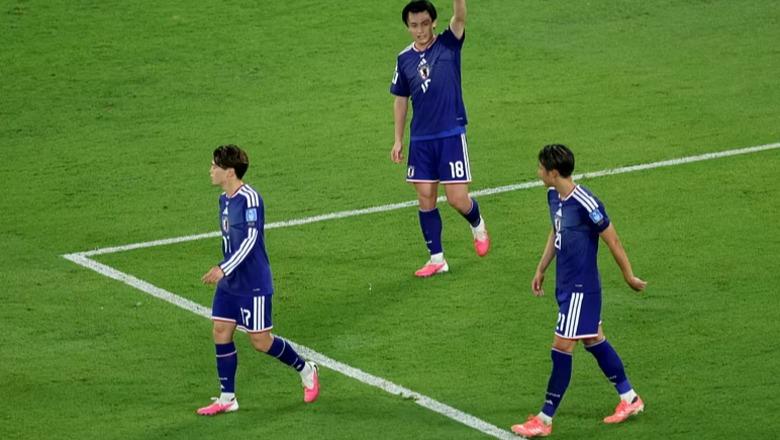Japonia fiton me goleadë në ndeshjen numër 1000 të Kupës së Botës, mund 4-0 dhe eliminon Tunizinë.