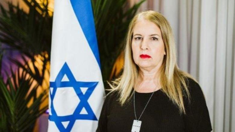 'Ky akt cënon dinjitetin e popullit shqiptar', ambasadorja Peleg dënon përdhosjen e flamurit izraelit: Falënderoj ministrin Hoxha për dënimin e menjëhershëm të aktit