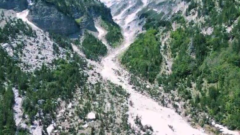 Lugina e Valbonës, destinacion i preferuar i çdo stine! Turistë nga Zelanda e Re, Skocia e SHBA zgjedhin Alpet Shqiptare: Mikpritje e mrekullueshme, do të rikthehemi!