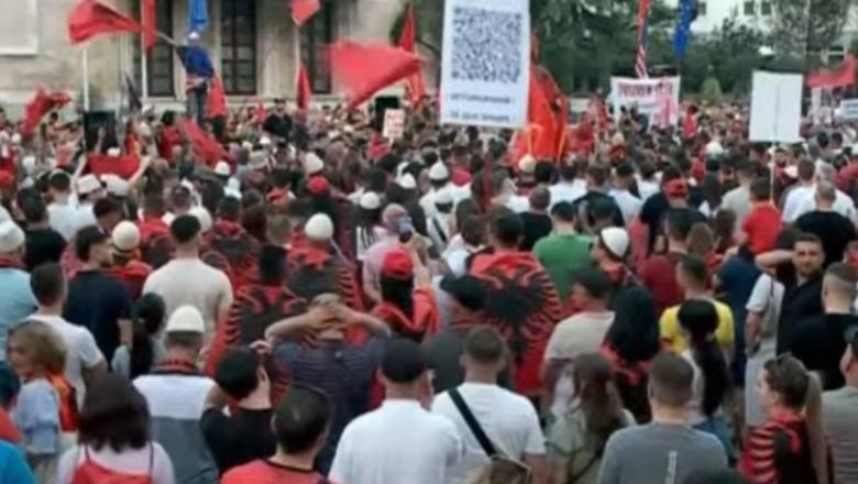 Vogëlushja thirrje: Duam Shqipëri më të drejtë, zëri ynë të dëgjohet se jemi e ardhmja!