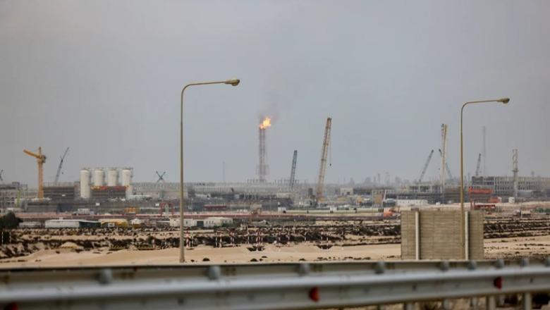 Shpërthim në terminalin kryesor të gazit natyror në Katar, 54 të lënduar, 18 të zhdukur