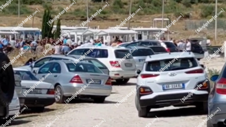 Berat/ U mbyt dje në plazhin e Durrësit, përcillet sot për në banesën e fundit vogëlushi 11-vjeçar
