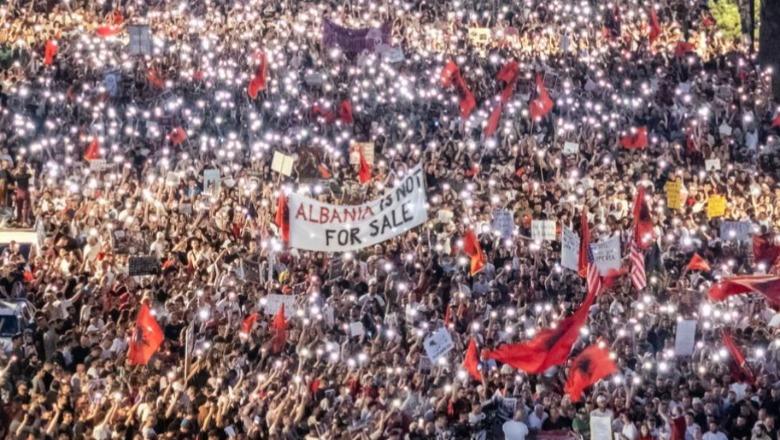 Fatos Çoçoli: 20 arsye për të mos dhënë dorëheqjen 