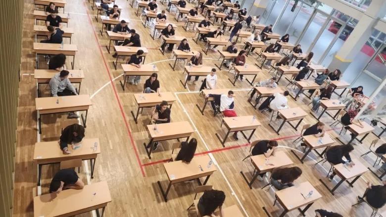 Përmbyllet sot procesi i testimeve kombëtare, maturantët i nënshtrohen provimit të lëndës me zgjedhje