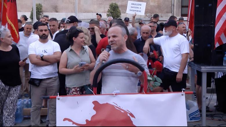 Emigranti nga Kanadaja: Të rrëzohet establishmenti politik, brezi i ri të vijojë me revolucionin për ndërtimin e Shqipërisë së re
