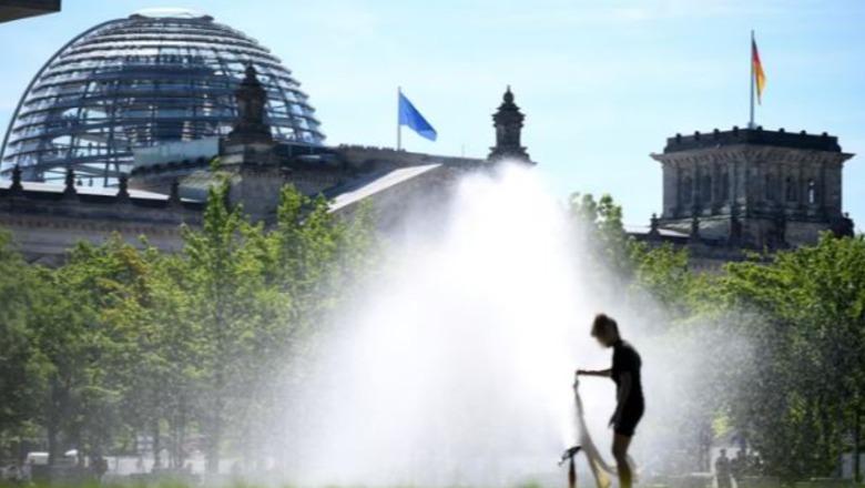 150 milionë njerëz në Europë përballen sot me temperatura mbi 35 gradë Celcius