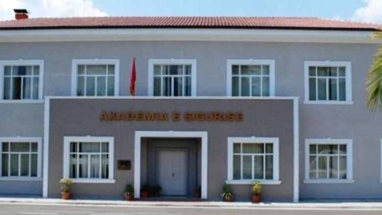 Helmimi i 64 studentëve të Akademisë së Sigurisë, Krimi Ekonomik sekuestron të gjithë dokumentacionin që disponon AKU për kontrollet në kompaninë SORI-AL