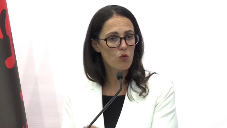 Ministrja Ibrahimaj: Nëse kriza me çmimet do të jetë mbi pritshmëritë do ndërhyjmë sërish te pensionet! Në shtator reforma e re
