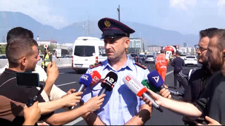 Përmbysja e autobusit të linjës Berat-Tiranë, Drejtori i Rrugores: Paraprakisht dyshohet humbje e kontrollit të drejtuesit të mjetit