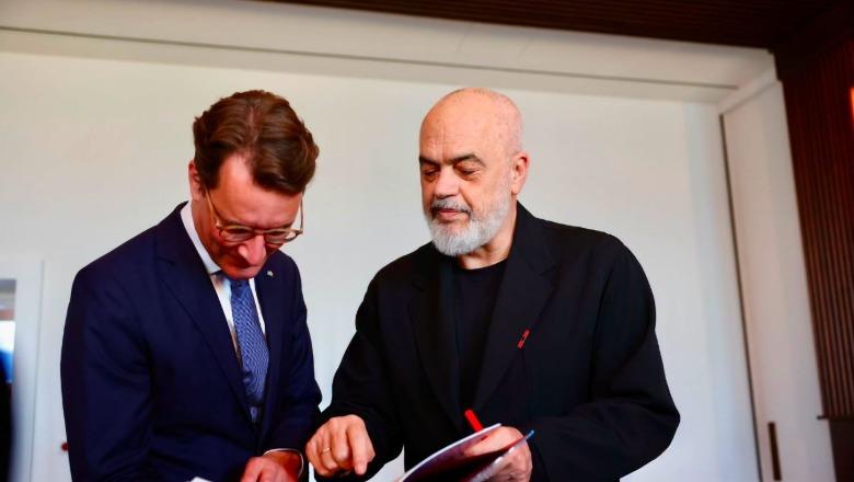 Vizita në Gjermani, Rama takon kryeministrin e landit Nordrhein-Westfalen, në fokus investimet dhe teknologjia dixhitale