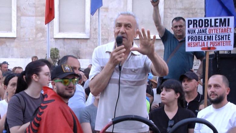 Pensionisti ironizon bonusin e qeverisë: Ato para do t'i përdor për të ardhur në protesta