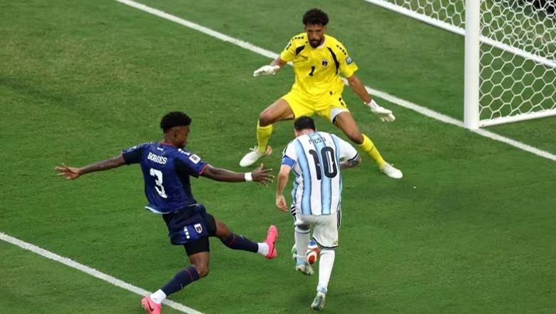 LIVE/ I mjafton një hapësirë, Lionel Messi i jep avantazhin Argjentinës kundër Kepit të Gjelbër! 20 gola për 'Pleshtin' në 30 ndeshjet e Kupave të Botës
