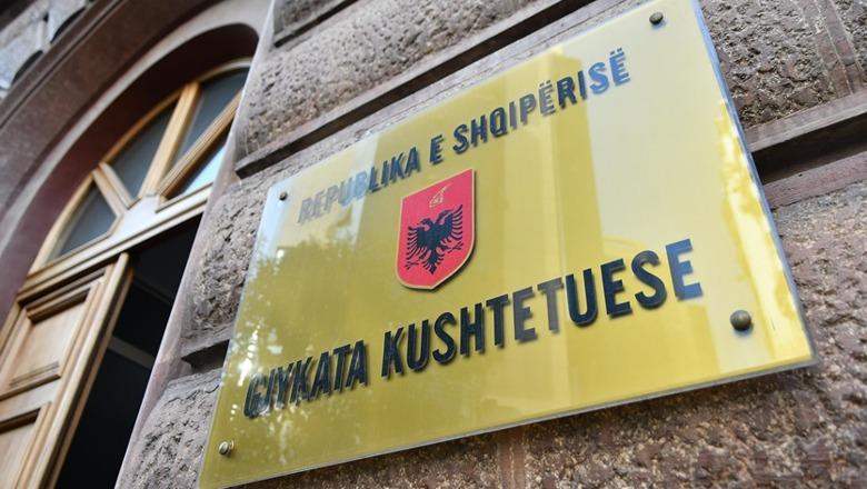 Gjykata Kushtetuese: kabina e xhamit cënon dinjitetin e personit