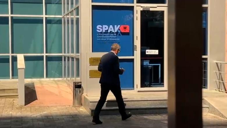 Afera Partizani/ ‘Firmose me urgjencë’, ish-ministri Oketa ‘harron’ në GJKKO kërcënimet ndaj gjeneral Qirjazit