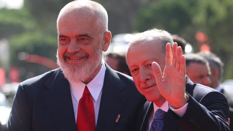 Kryeministri Rama niset drejt Turqisë, merr pjesë në samitin e NATO-s
