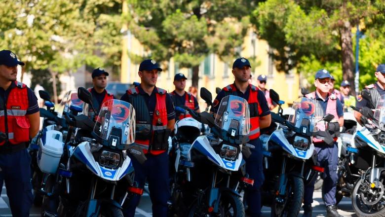 Motoçikleta të reja për Policinë e Shtetit, financuar nga pasuritë të konfiskuara, Lamallari: Uniforma që mbani kërkon vetëpërmbajtje, ne mbështesim punën tuaj