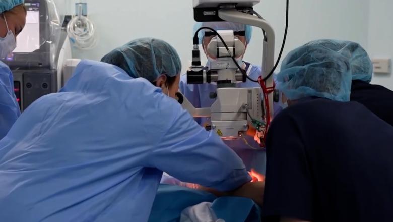 Tiranë/ Ndërhyrjet në QSUT, një pacient i verbër 68-vjeçar rifiton shikimin