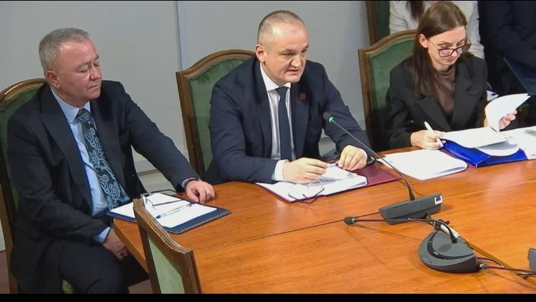 Xhafaj ‘kryqëzon’ KLSH: S’jeni vetëm për ‘kapur’ fajtorët. Tregoni që jeni të paanshëm! Kuvendi do auditojë Kontrollin e Lartë të Shtetit
