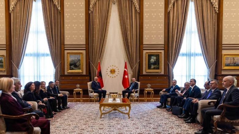 ‘Me mikun e çmuar’, Rama takon presidentin Erdoğan pas samitit të NATO-s