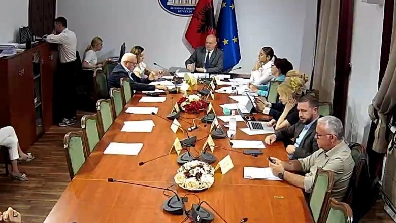 Rrëzimi i rezolutës me PE, debati nga Strasburgu në Kuvend! Vokshi-PS: Rrëzuat amendamentet tona! Malaj: Votuam 15! Sherr dhe për koncertin e Kanye West